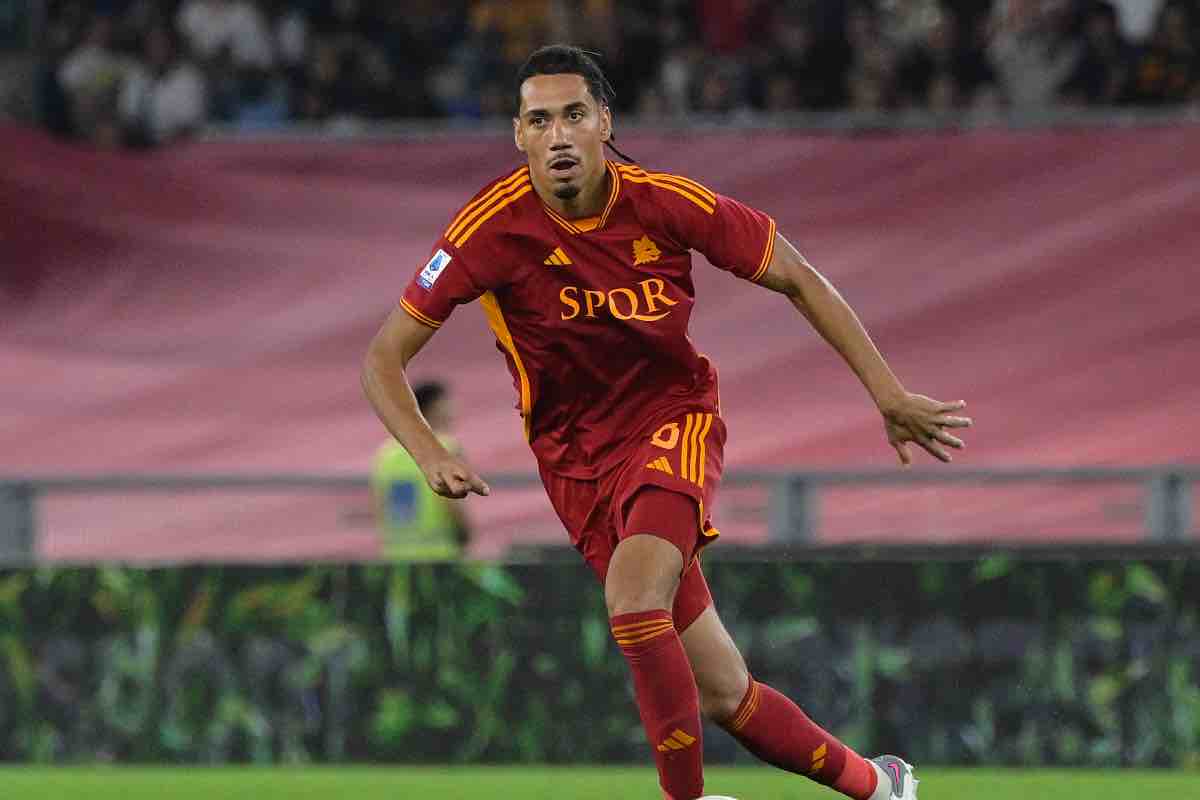 Roma, Smalling interrompe l'allenamento all'istante: ecco cosa è successo