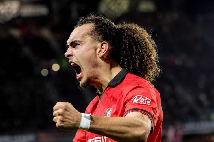 Calciomercato Roma, doppio intrigo rossonero: ritorno a sorpresa