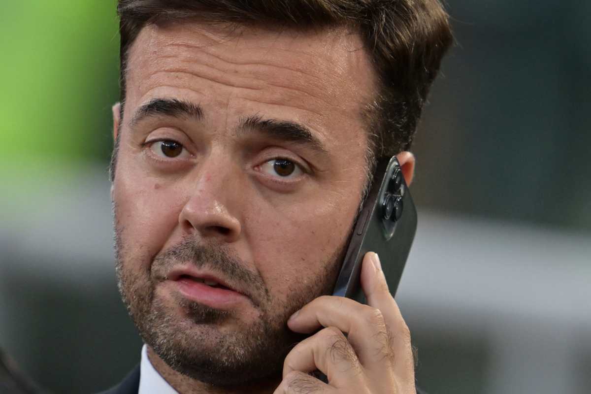 Calciomercato Roma, ultima chiamata e countdown per l'attaccante