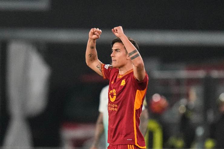 'Scambio' con Dybala, nuovo attaccante Roma: si paga la clausola 