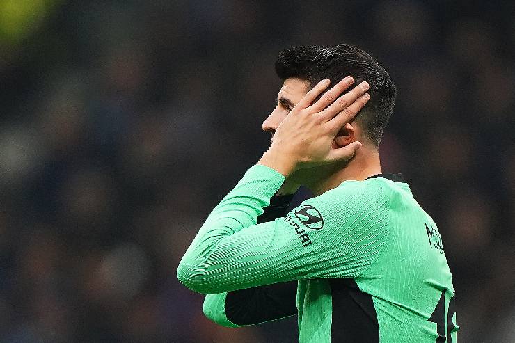 Scambio con Chiesa, la Juve beffa la Roma