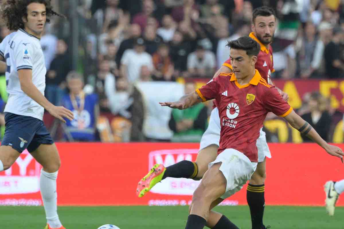 Roma-Lazio bollente: faccia a faccia con Dybala prima, furia Pedro poi