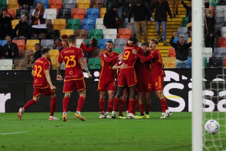 Moviola Udinese-Roma, gol nel recupero: tifosi rivali zittiti