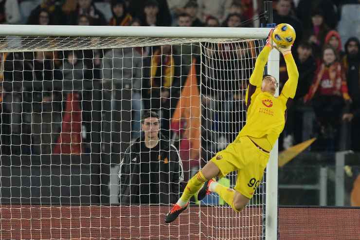 Calciomercato Roma, boom Svilar: traguardo 60 milioni