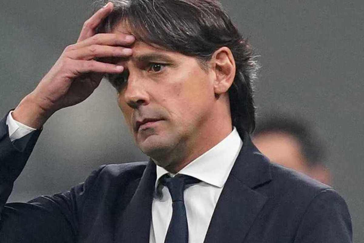 Simone Inzaghi. Iscrizione irregolare Inter