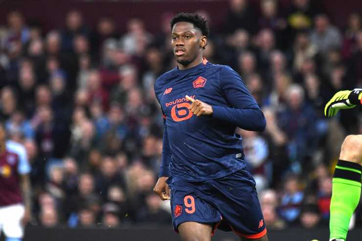 Svolta a sorpresa Roma: il nuovo bomber lo 'regala' il grande ex