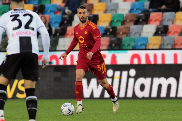 Tour de force Roma, dopo l'eliminazione dall'Europa League i giallorossi subito a Trigoria. Stop per Spinazzola e dubbio Dybala