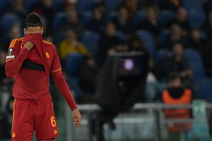 Addio Roma: il primo taglio pesante di Ghisolfi