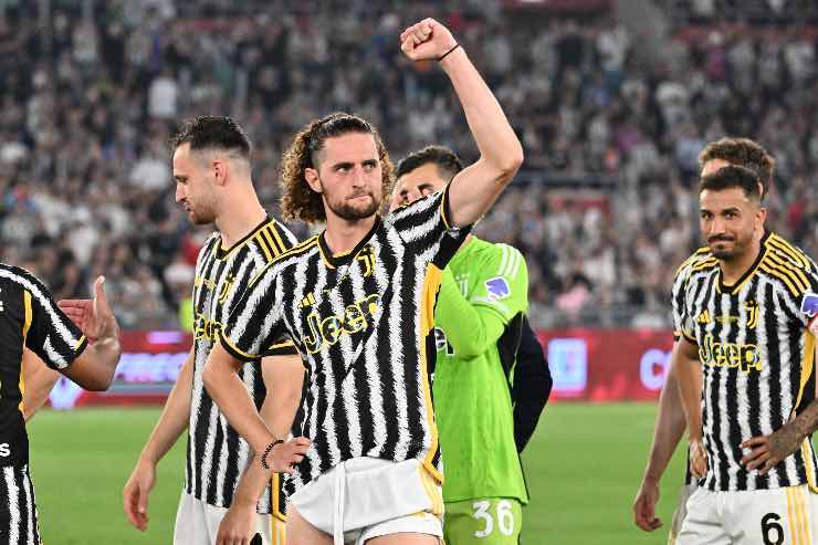 Allegri ritorna in panchina e 'scippa' la Juve: primo colpo clamoroso