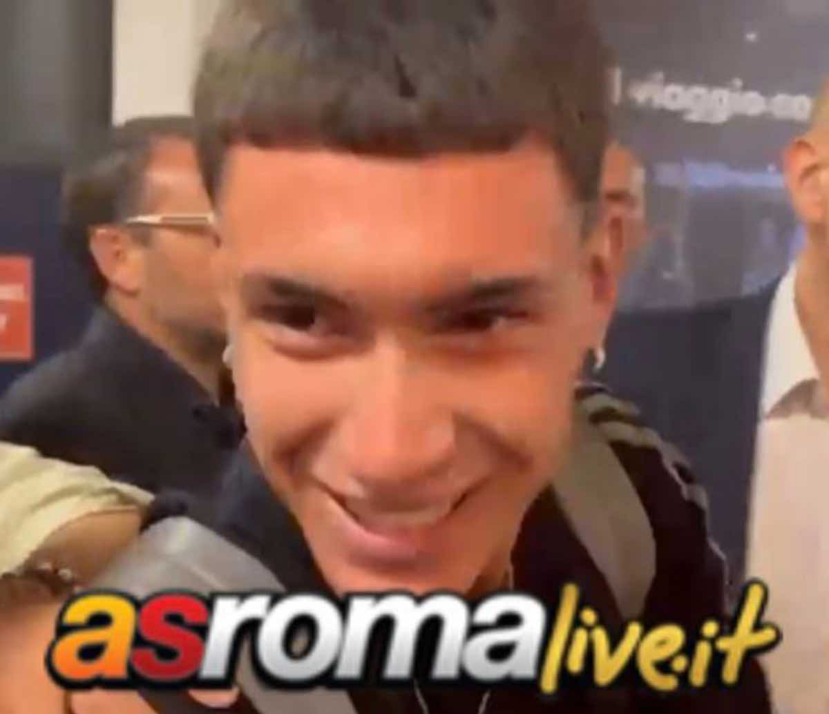 Soulé è a Roma, inizia l'avventura dell'argentino in giallorosso | FOTO e VIDEO ASRL
