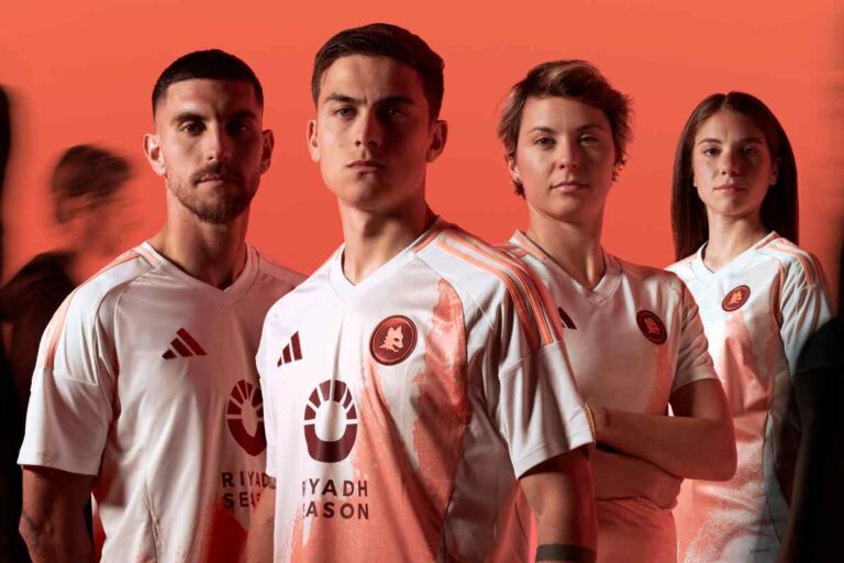 Seconda maglia Roma 2024-2025: le foto UFFICIALI