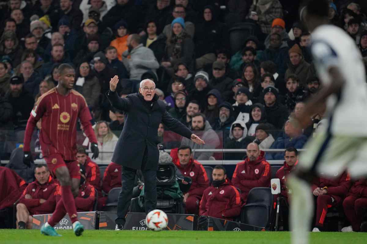 Claudio Ranieri inveisce durante Tottenham-Roma