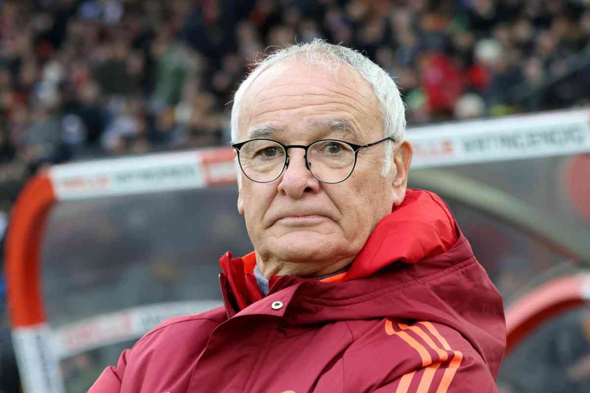 Claudio Ranieri pensieroso