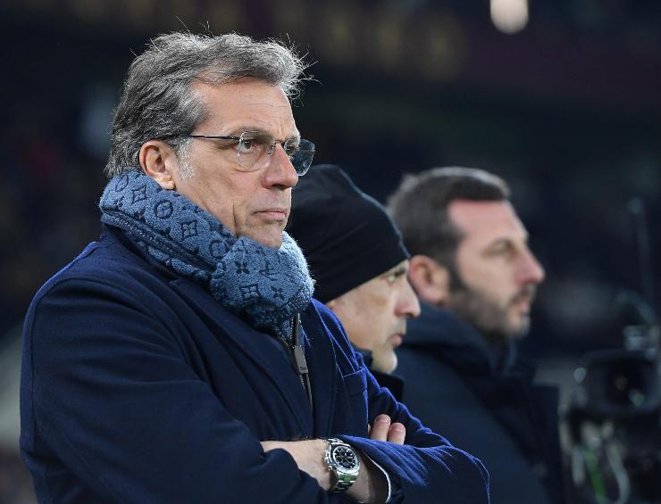 Cristiano Giuntoli attento durante una partita