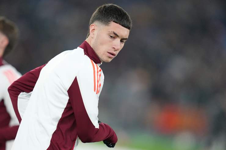 Lo sguardo di Soulé prima di una gara della Roma