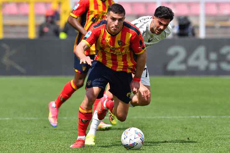 Krstovic si avvicina alla porta avversaria