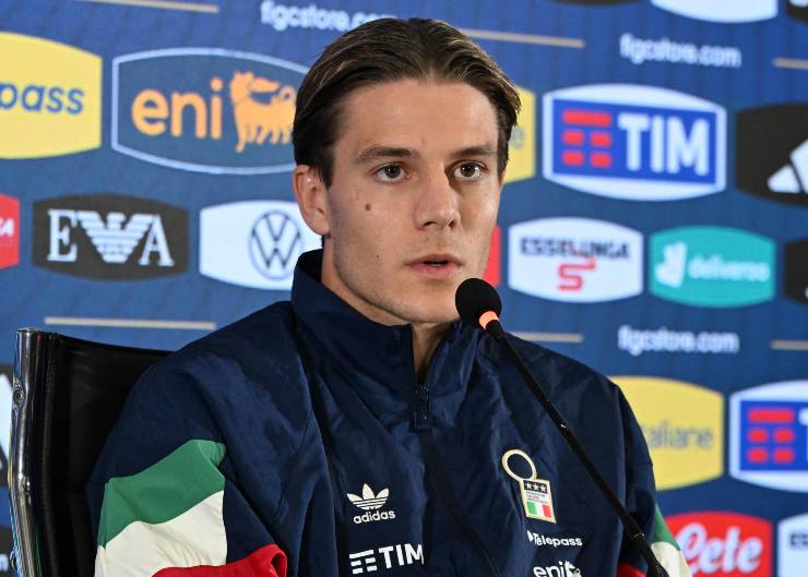 Nicolo Fagioli in conferenza stampa con la Nazionale