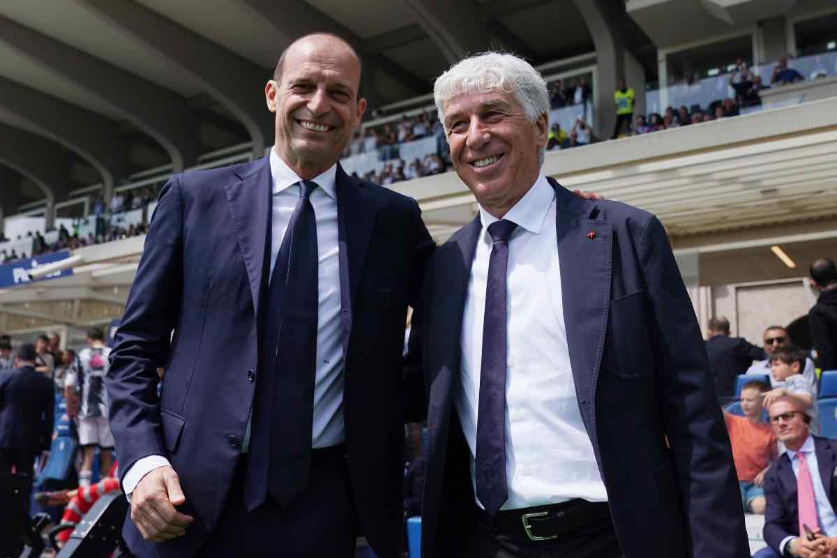 Allegri e Gasperini sorridenti prima del fischio d'inizio