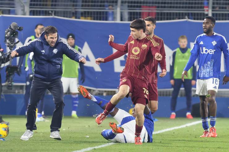 Cesc Fabregas, allenatore del Como, accostato alla Roma