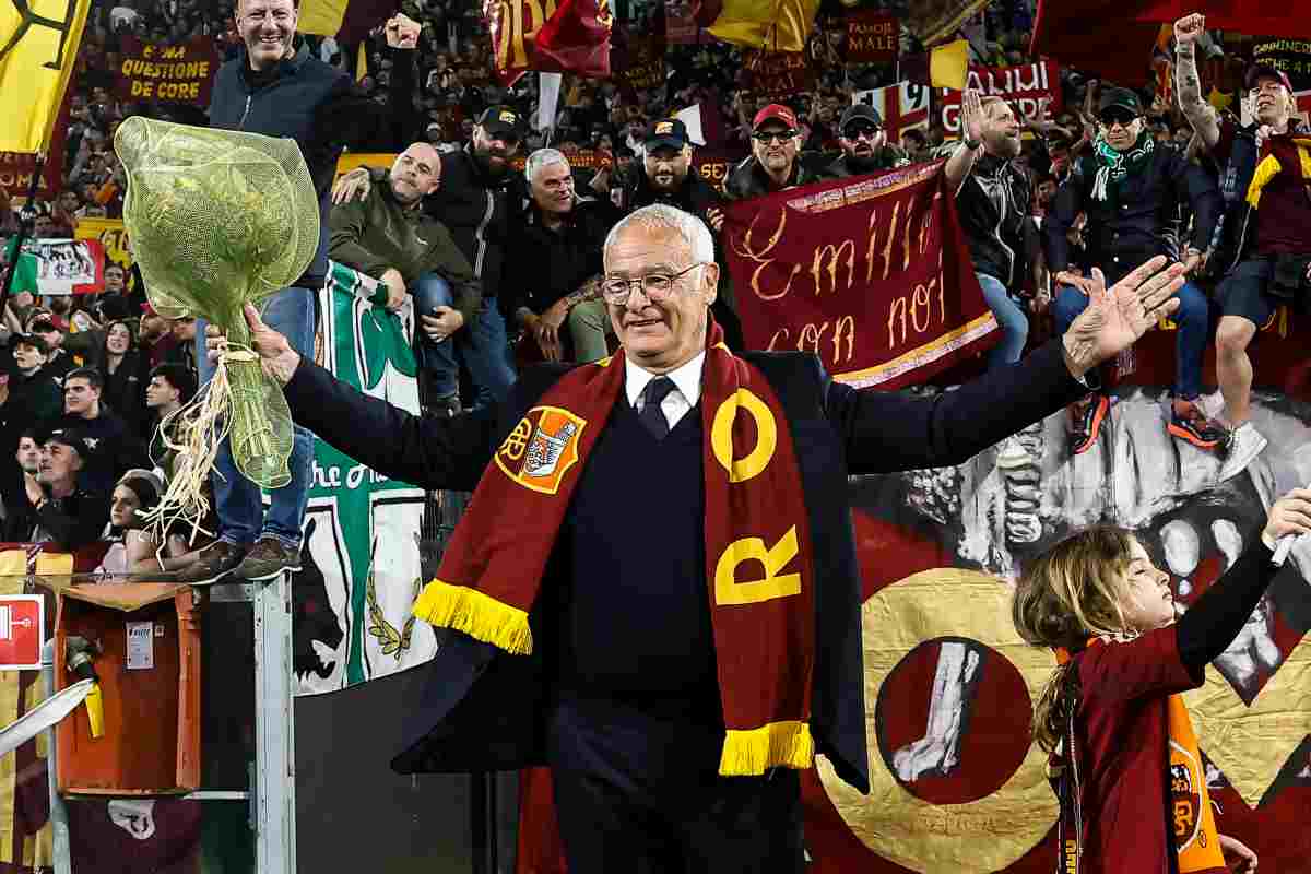 Ranieri sotto la Curva Sud