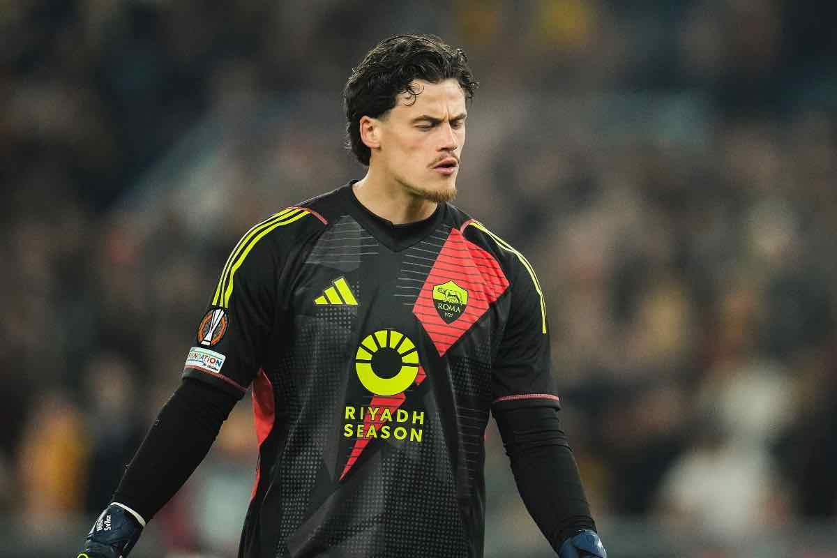 Mile Svilar, estremo difensore della Roma