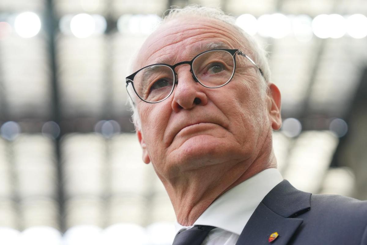 Lo sguardo attento di Claudio Ranieri, tecnico della Roma