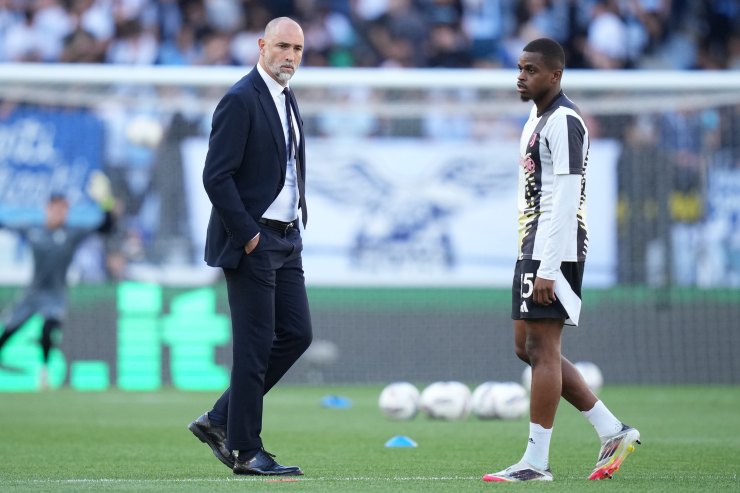 Uno sconsolato Igor Tudor, tecnico croato della Juventus