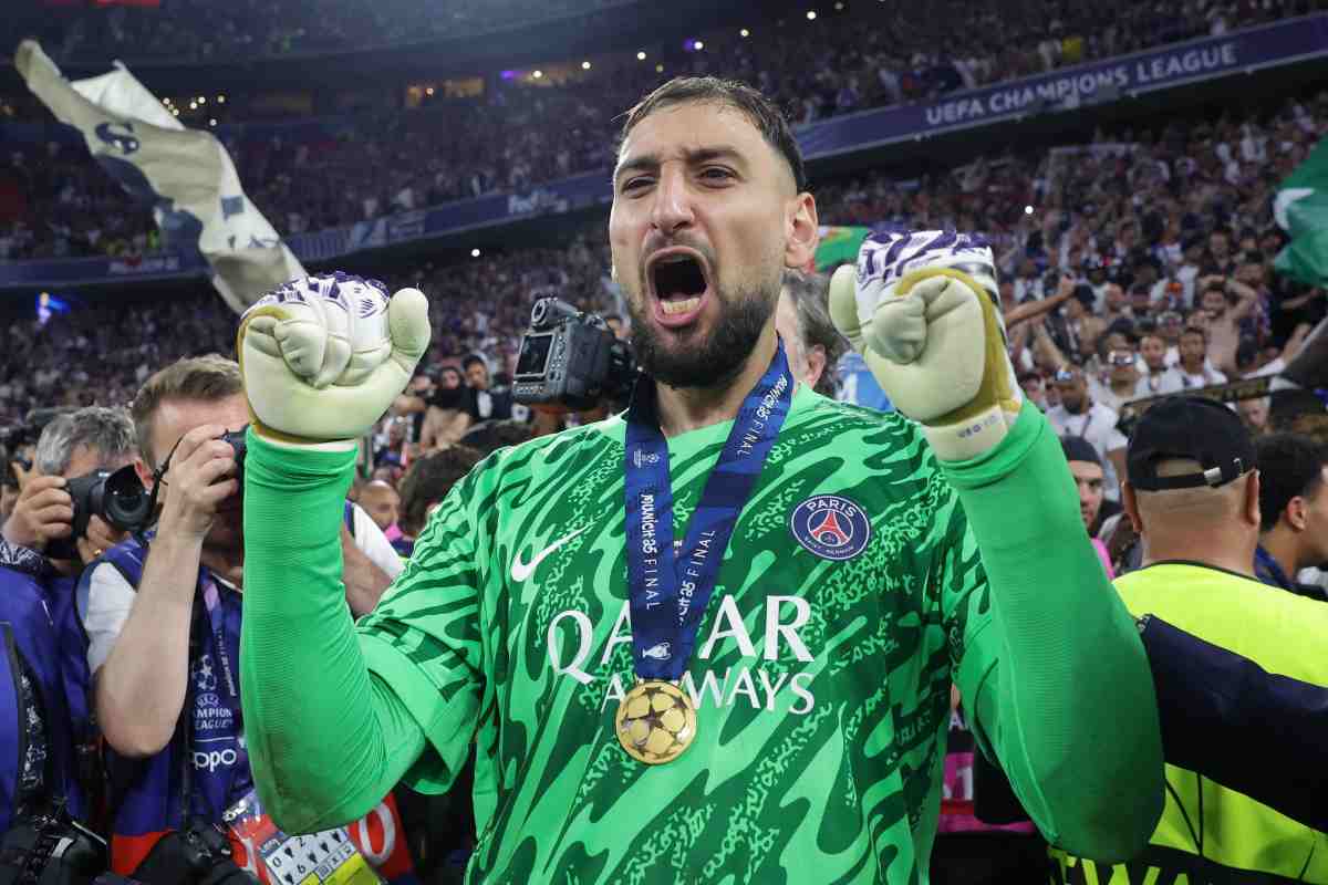Donnarumma esulta per la vittoria della Champions