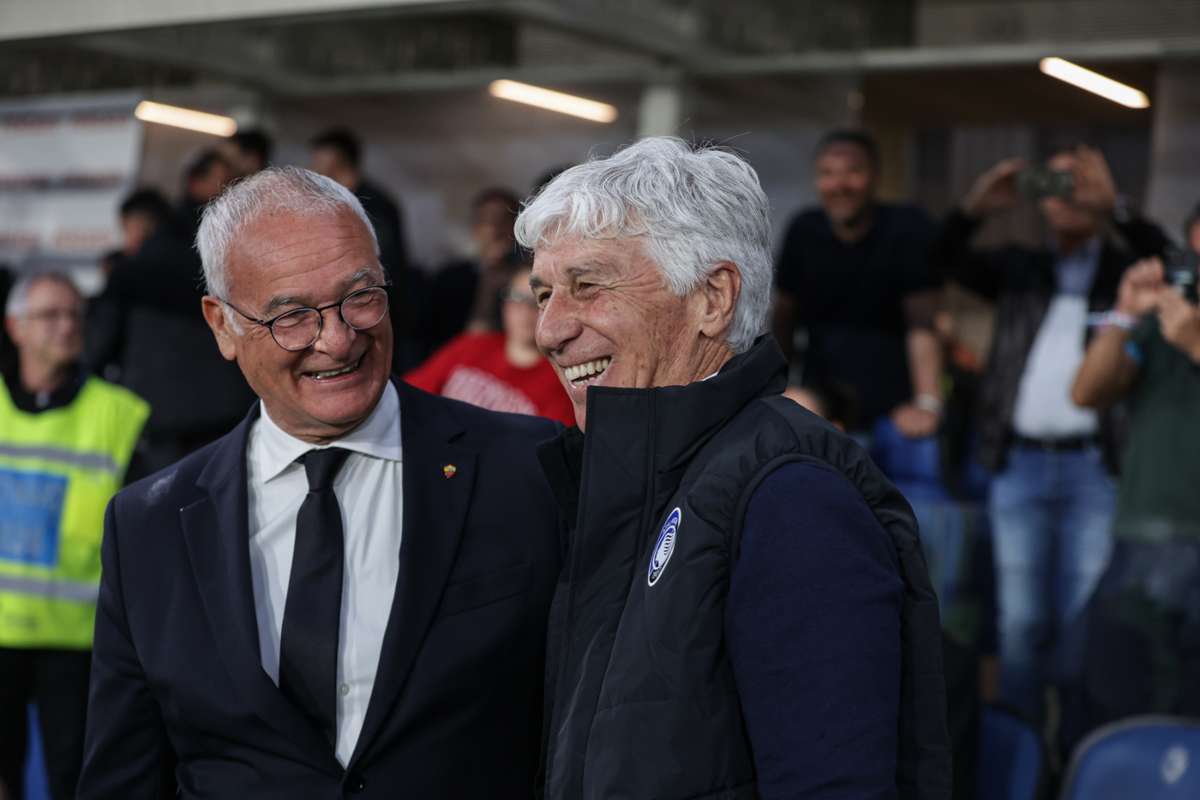 Ranieri e Gasperini si abbracciano sorridenti