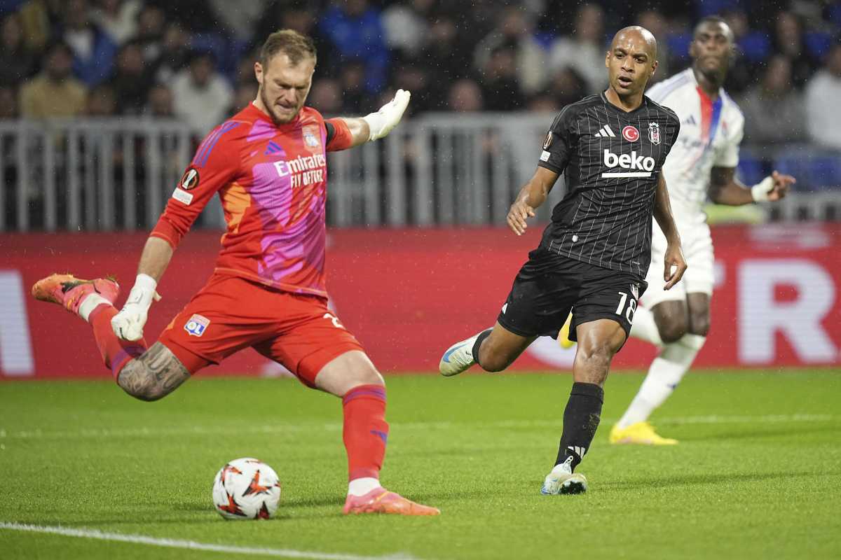 Lucas Perri in azione