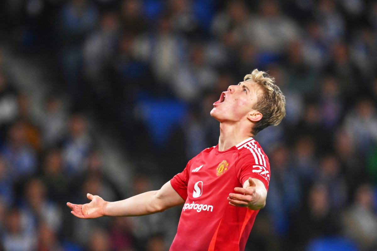 Rasmus Hojlund, attaccante del Manchester United, accostato a Inter e Juventus