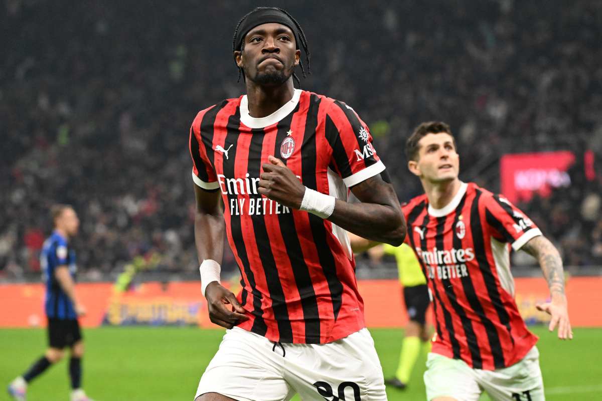 Tammy Abraham esulta 