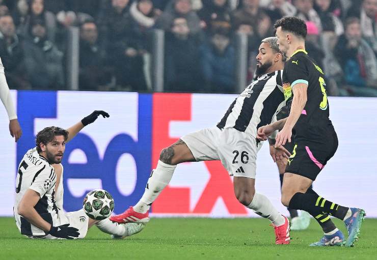 Il centrocampista brasiliano della Juventus, Douglas Luiz