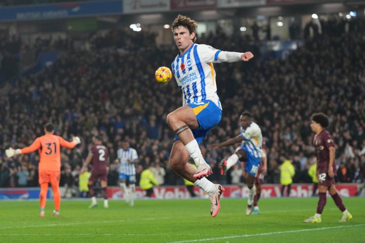 Matt O' Riley, centrocampista danese del Brighton