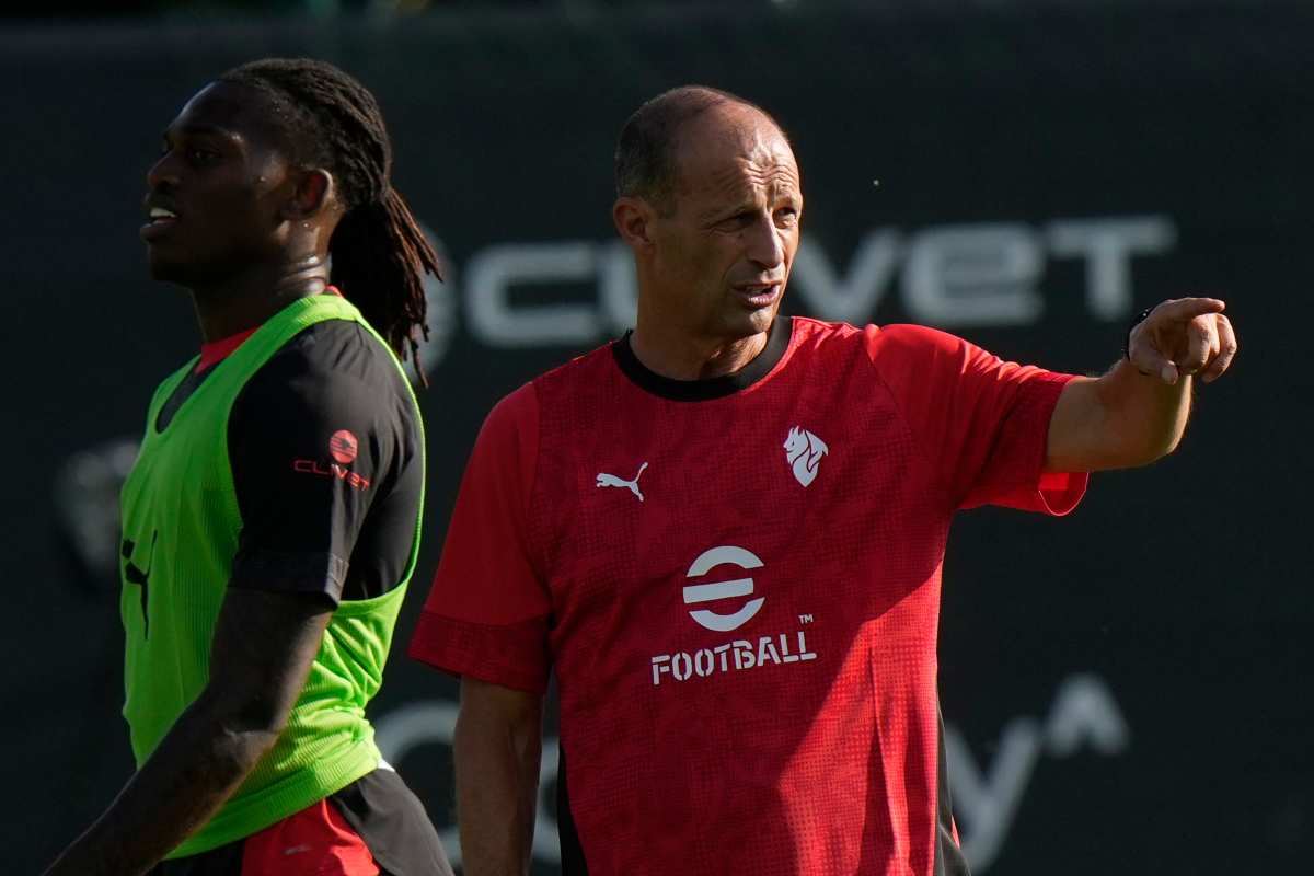 Allegri dà indicazioni anche a Rafa Leao