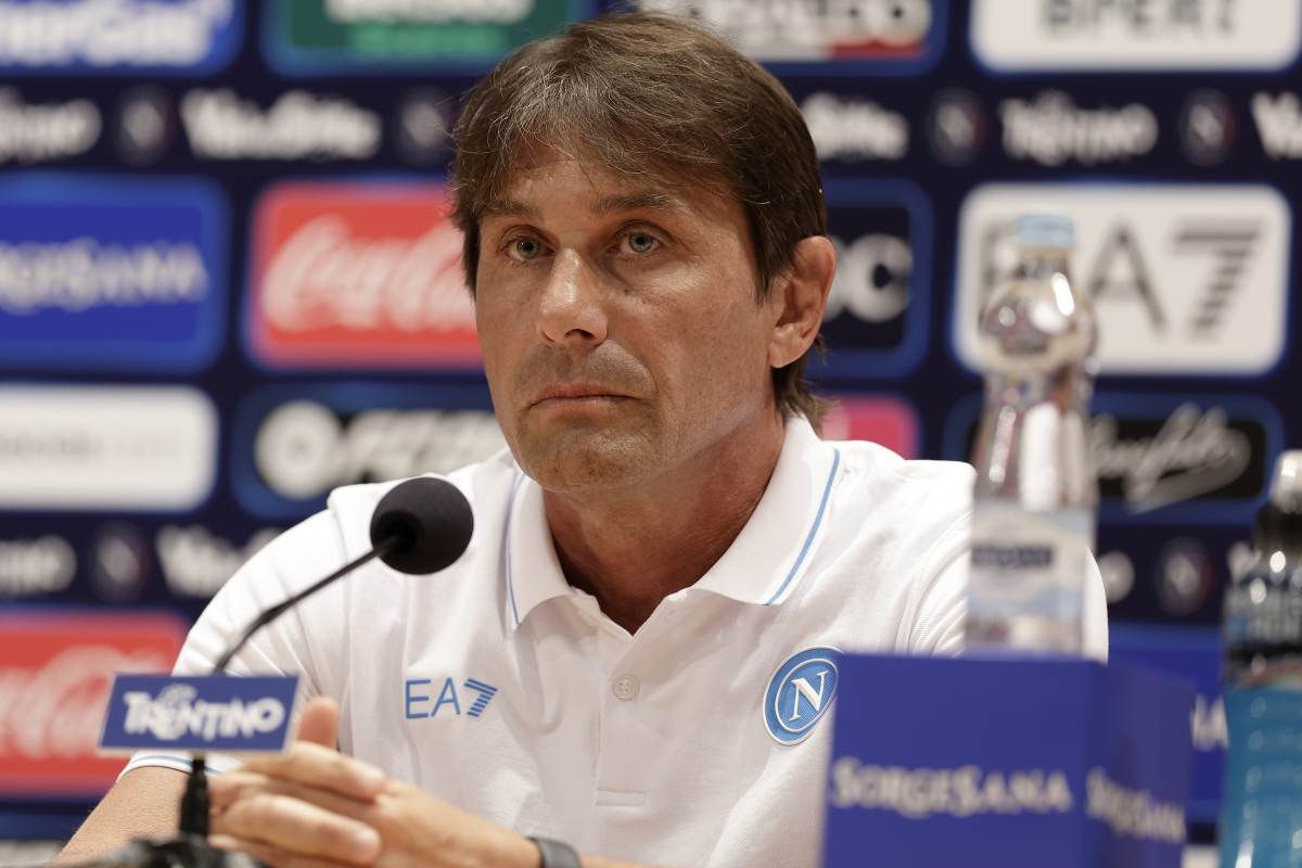 Conte in conferenza stampa 