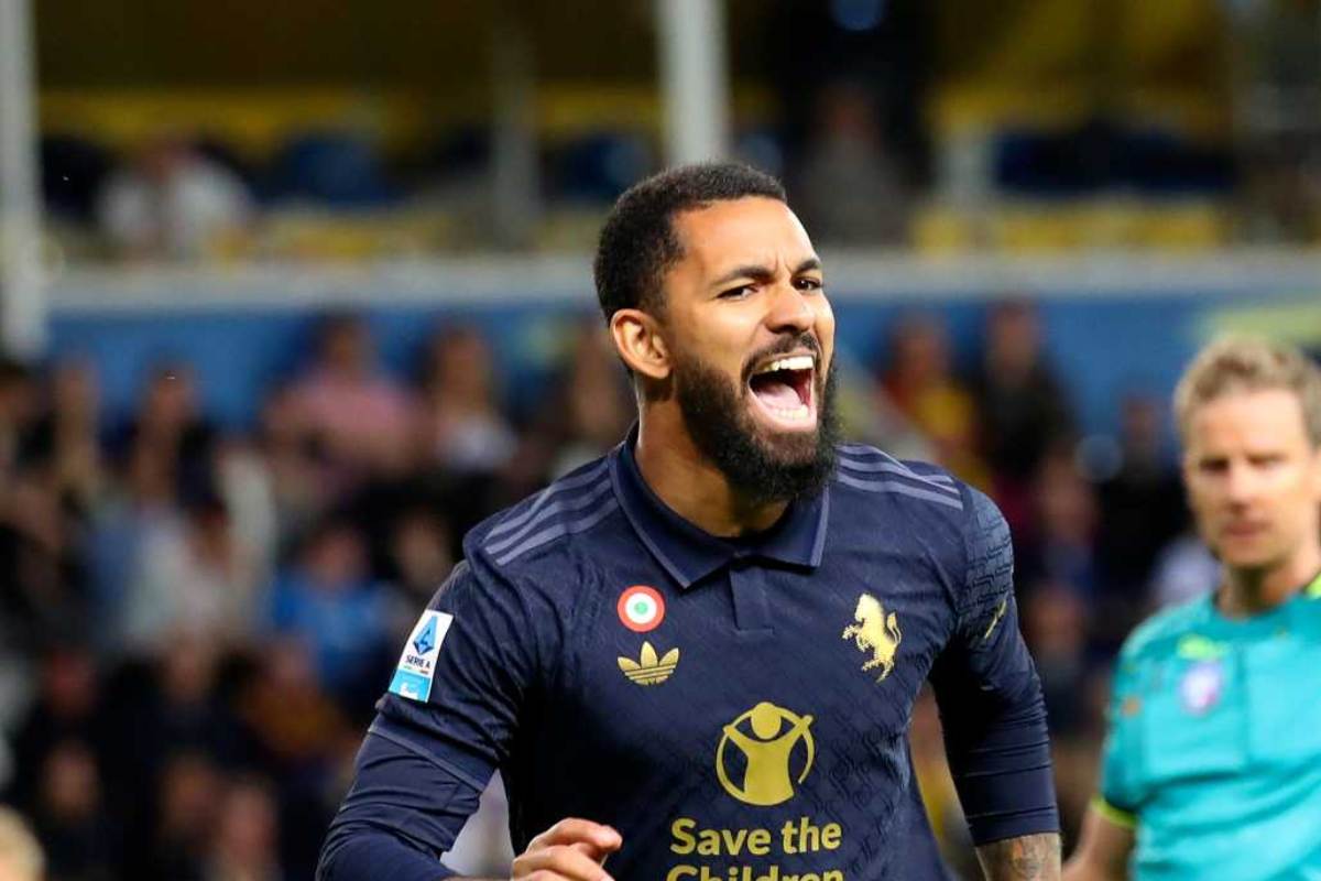 Douglas Luiz, centrocampista della Juventus