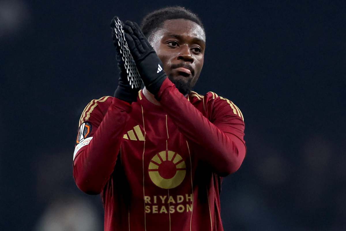 Kone con la maglia della Roma