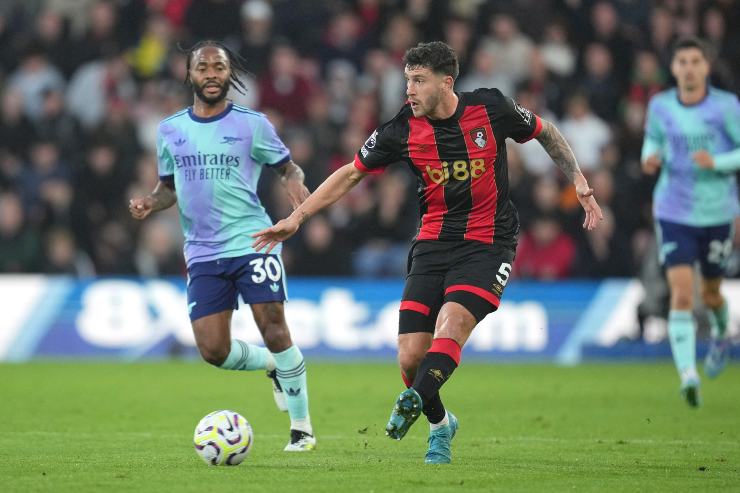 Marcos Senesi, difensore del Bournemouth