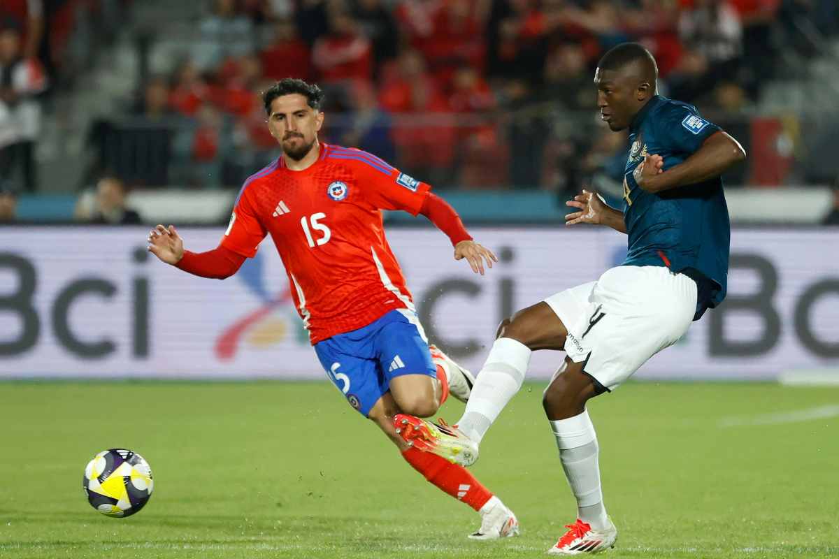 Ordonez con la maglia dell'Ecuador