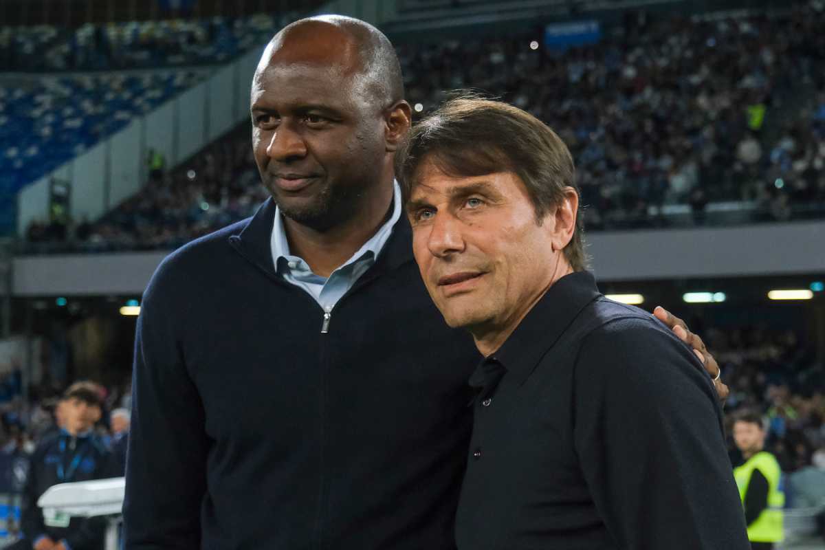 Conte e Vieira prima del fischio d'inizio
