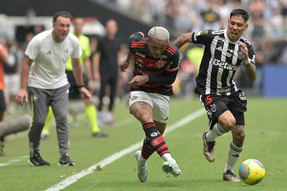 Wesley con la maglia del Flamengo