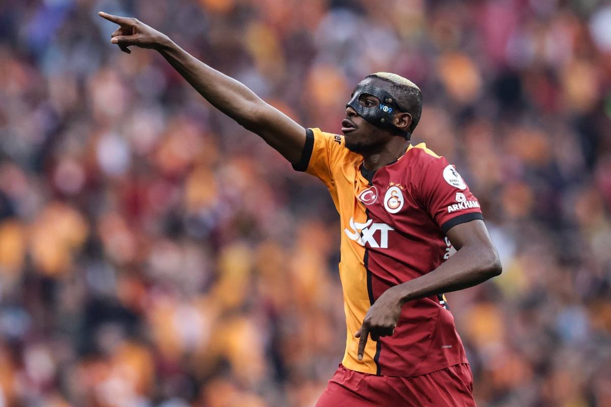 Victor Osimhen con la maglia del Galatasaray