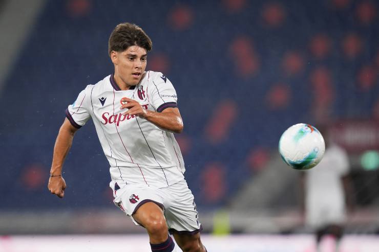 Dominguez rincorre il pallone