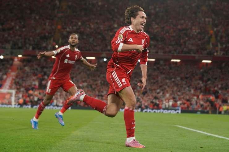 Federico Chiesa esulta dopo il gol decisivo