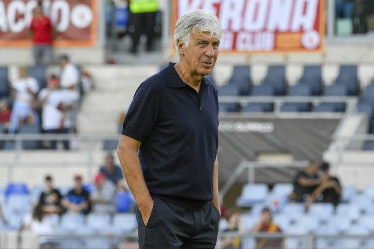 Gasperini in primo piano prima del debutto all'Olimpico