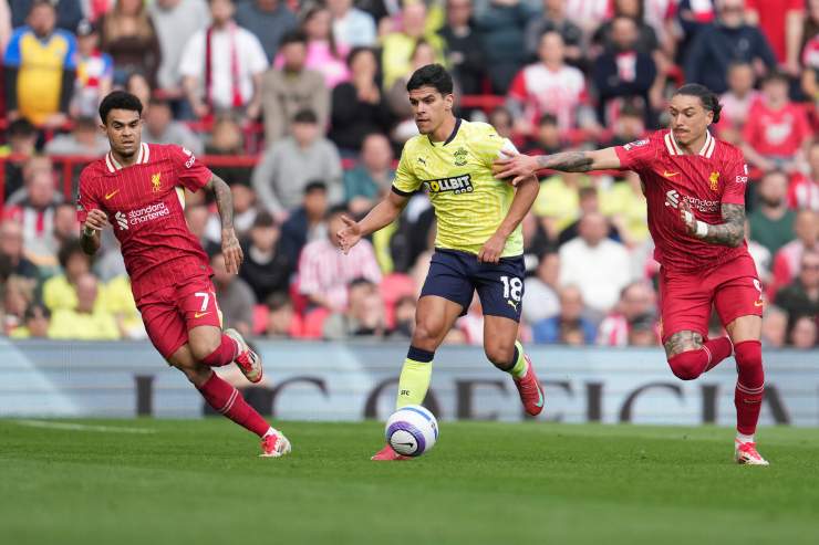 Il centrocampista del Southampton, Mateus Fernandes,