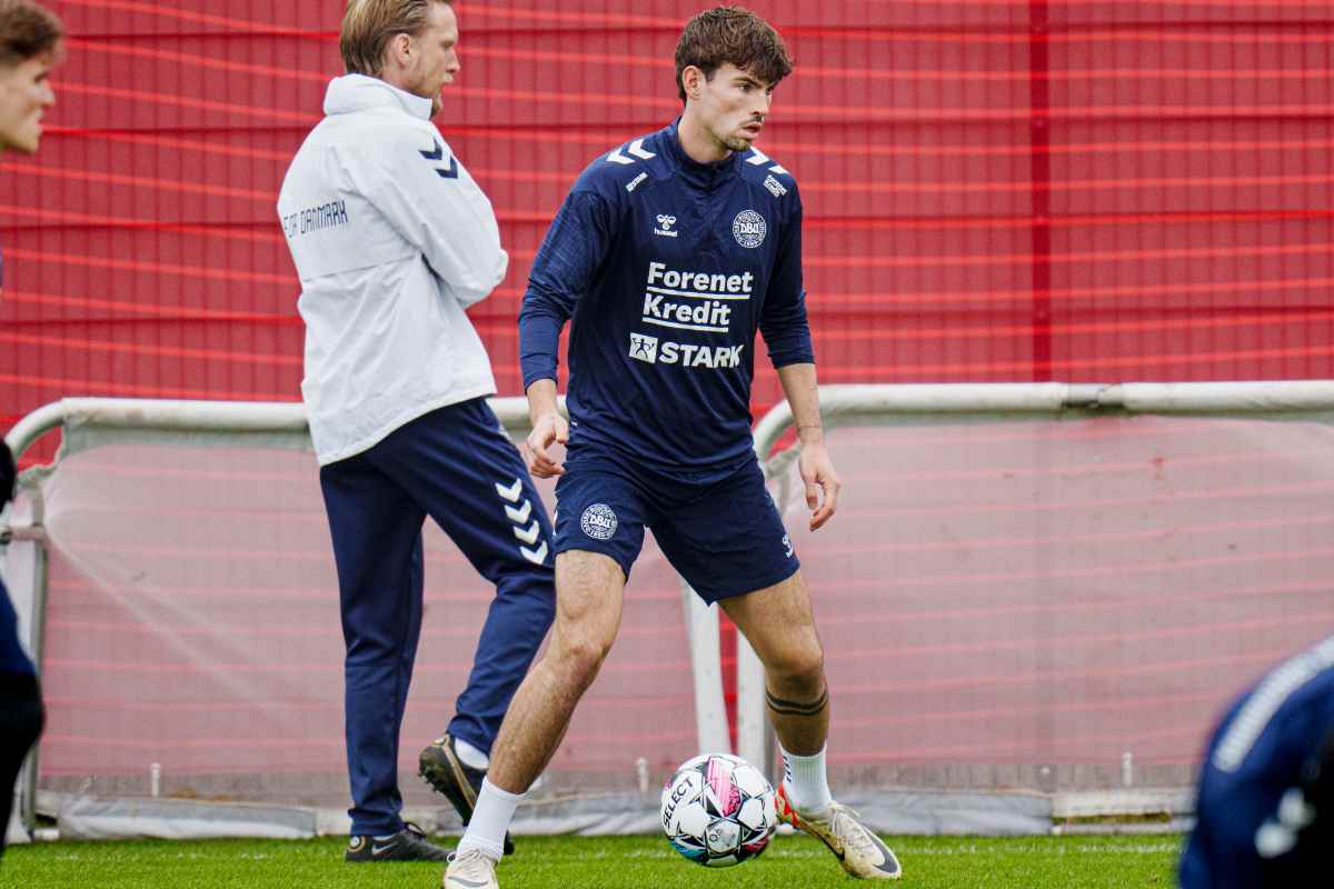 O'Riley con la maglia del Brighton