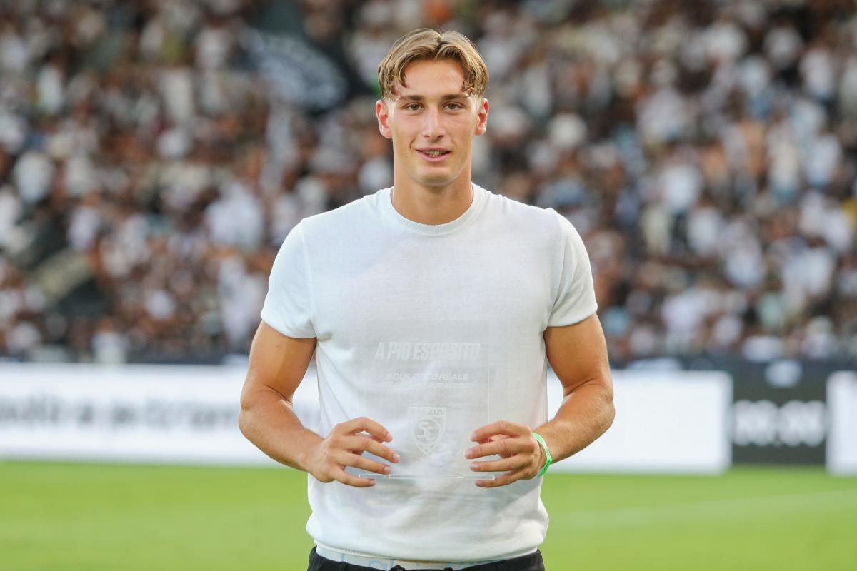 Pio Esposito premiato 