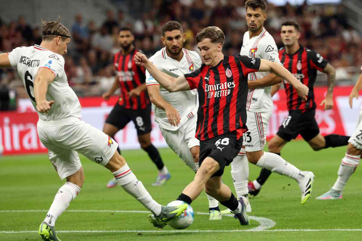 Saelemaekers con la maglia del Milan